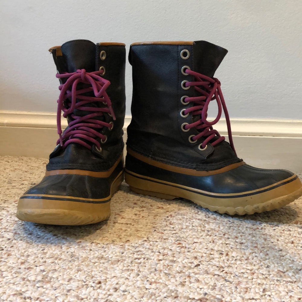 Size 9 Sorel winter boots